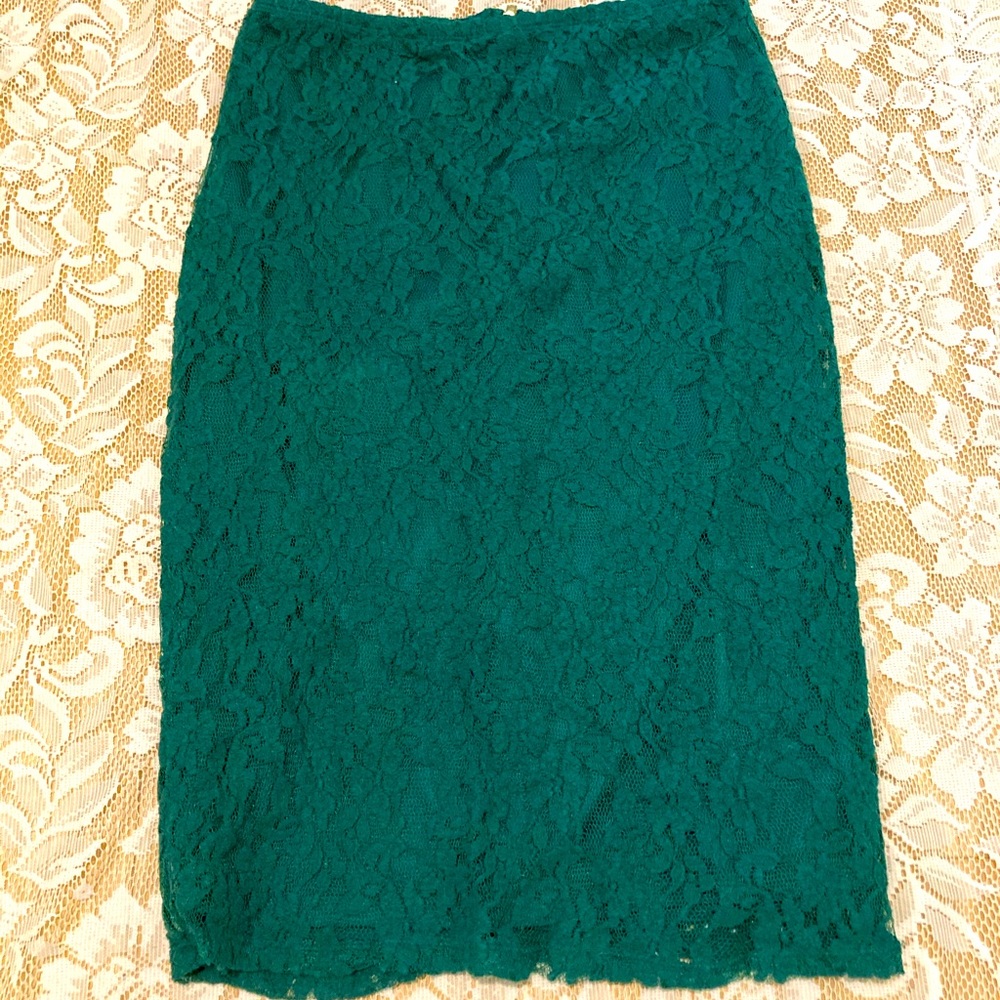 Knee length skirt